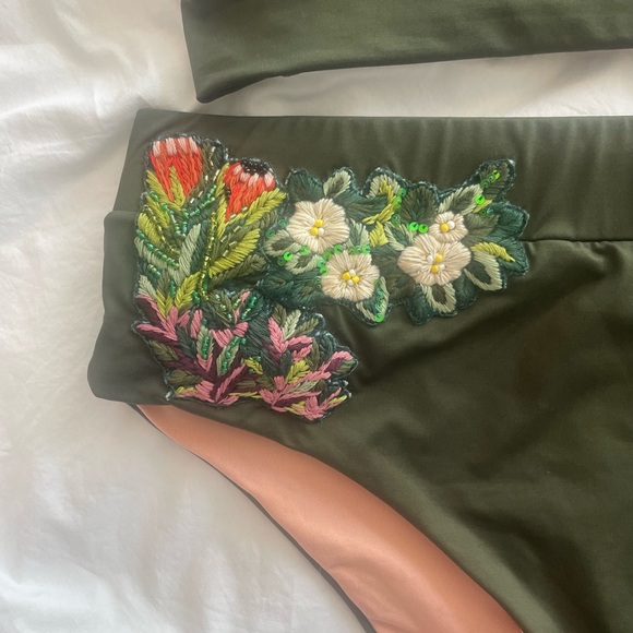 OndadelMar bikini size Large. Never worn - Picture 4 of 6